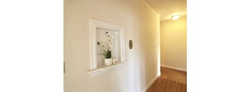 1 Bedroom, 1 Bathroom