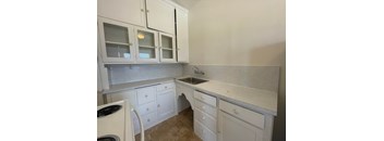 1 Bedroom, 1 Bathroom