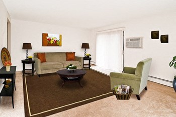 21-37 Elm Street 1-2 Beds Apartment for Rent - Photo Gallery 2