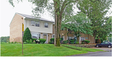 35 Newton Drive Studio-3 Beds Apartment for Rent