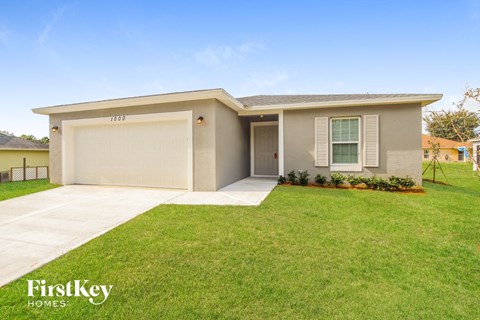 1000 Cranberry Road SE 4 Beds Apartment for Rent