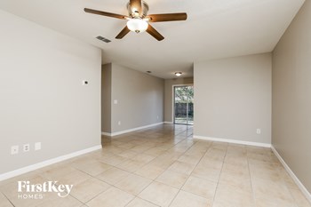 14110 Newcomb Avenue 3 Beds House for Rent - Photo Gallery 4