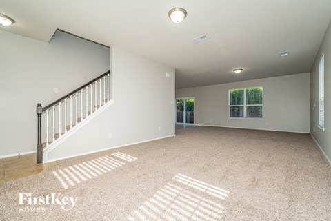 2209 Windsor Farms Drive 3 Beds Apartment for Rent