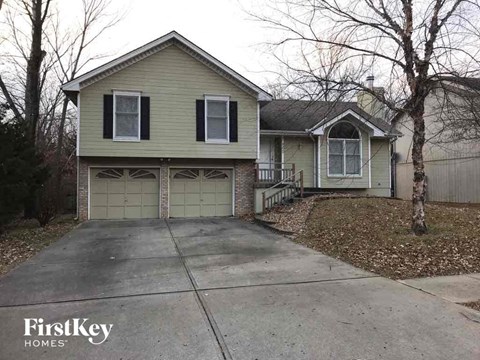 8320 N Allenton Drive 3 Beds Apartment for Rent