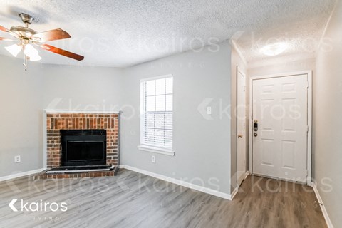 820 Courtenay 3 Beds Apartment for Rent