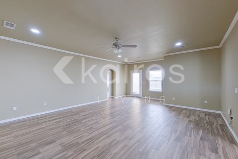 7406 Vail Dr 3 Beds Apartment for Rent