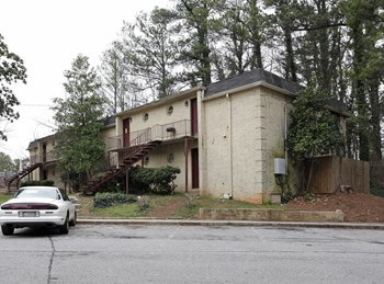 3128 Chateau Blvd. East Point 1-2 Beds Apartment for Rent - Photo Gallery 4