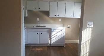 3301 N Camp Creek Pkwy SW Atlanta 1-3 Beds Apartment for Rent - Photo Gallery 2