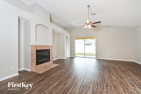 5579 Burlwood Drive 3 Beds Apartment for Rent