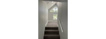 Homosassa-2 Bed/1 Bath/Den