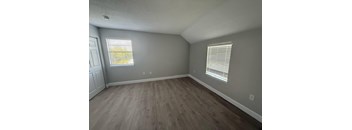 Homosassa-2 Bed/1 Bath/Den