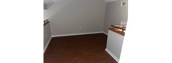 Rainbow-1 Bed/1 Bath LOFT