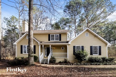 2155 Brandon Acres Drive 3 Beds Apartment for Rent