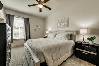 RD013 - City Line Dr 2 Beds Apartment for Rent - Photo Gallery 4