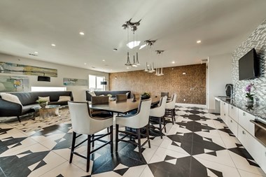 RD013 - City Line Dr 2 Beds 2 for Rent