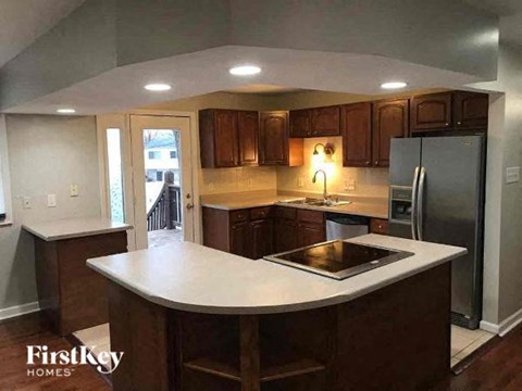 4538 Crestline Drive 4 Beds Apartment for Rent