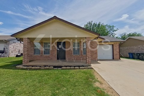 2010 Creekridge Dr 4 Beds Apartment for Rent