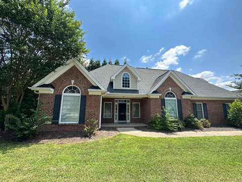 216 Cabot Drive 3 Beds Apartment for Rent