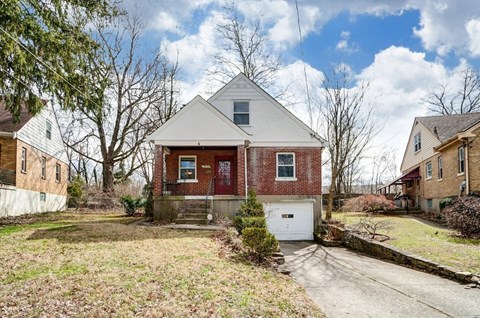 3029 South Hegry Circle 3 Beds Apartment for Rent