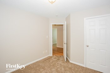 4685 Falcon Chase Drive SW 3 Beds House for Rent - Photo Gallery 12