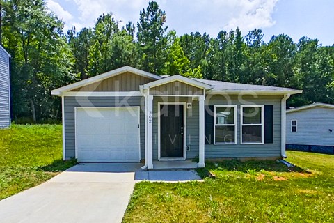 302 Cedar Rdg 3 Beds Apartment for Rent