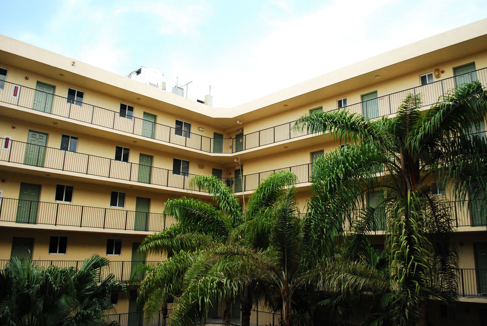 Villa Hermosa Apartments 11455 West Flagler Street Miami Fl