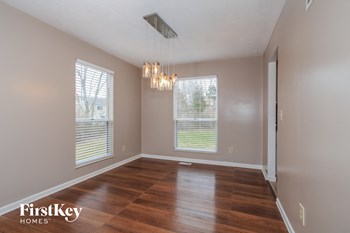 4592 Eldywood Lane 4 Beds House for Rent - Photo Gallery 4