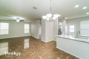 3714 Coyote Creek 3 Beds House for Rent - Photo Gallery 4