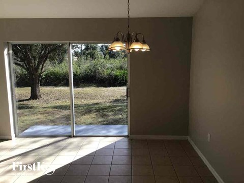 2521 69Th Street W 4 Beds Apartment for Rent