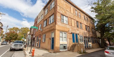 337 Gaskill Street 1 Bed Apartment for Rent