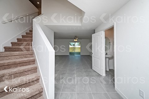 8456 Indian Laurel Ln 4 Beds Apartment for Rent