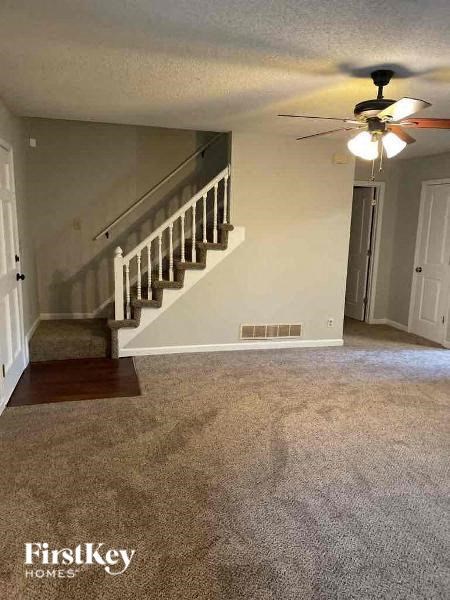 4430 Lost Mountain Drive 3 Beds Apartment for Rent