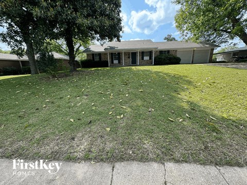 115 Brook Hollow Drive 3 Beds Apartment for Rent