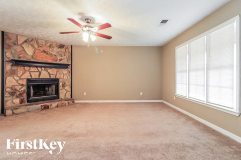 276 Hollyberry Dr 3 Beds Apartment for Rent