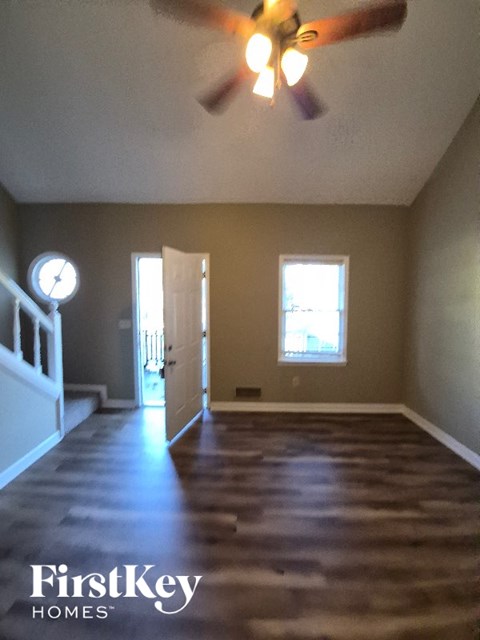 460 Don Circle 3 Beds Apartment for Rent