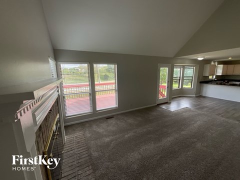 8048 Quail Meadow Ln 4 Beds Apartment for Rent