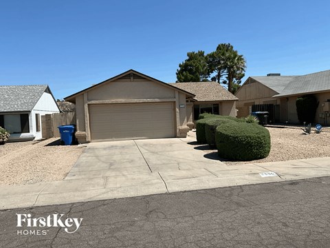 3336 W Quail Ave 3 Beds Apartment for Rent