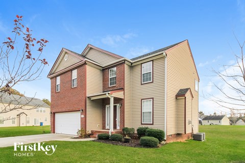5290 Crosswinds Road 4 Beds Apartment for Rent