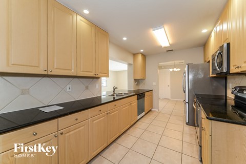 7403 13Th Avenue Dr W 3 Beds Apartment for Rent