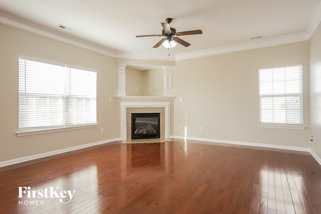 137 Kentland Ridge Drive 4 Beds House for Rent - Photo Gallery 3