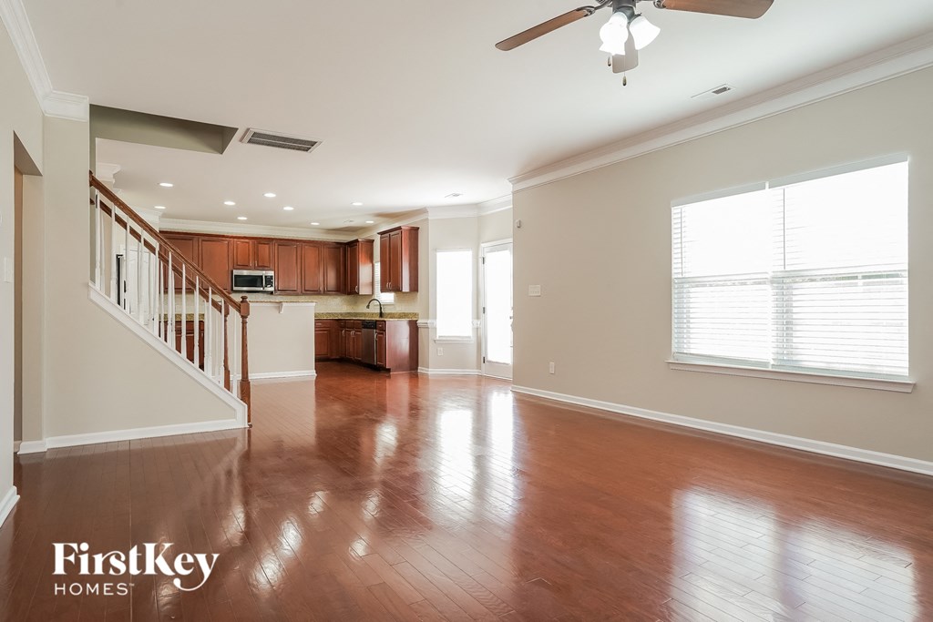 137 Kentland Ridge Drive 4 Beds House for Rent - Photo Gallery 4