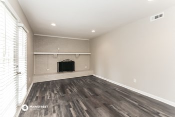 8005 Bald Ridge Dr 4 Beds House for Rent - Photo Gallery 6