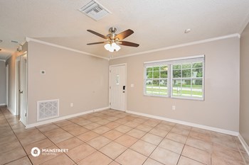 532 W Ella J Gilmore St 3 Beds House for Rent - Photo Gallery 3