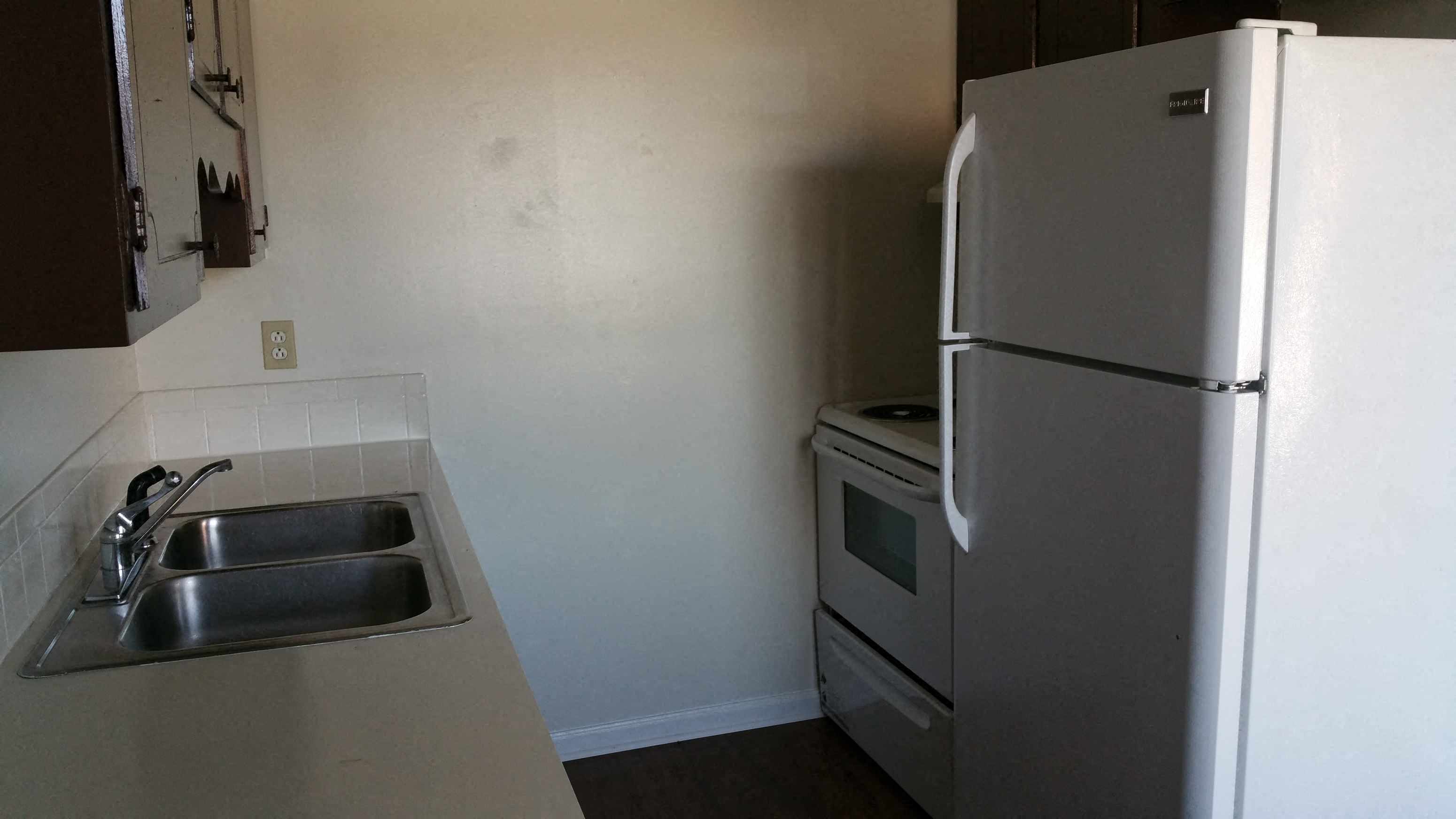 Tara Court Apartments