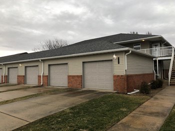 721 Broadmeadow 2 Beds Apartment for Rent - Photo Gallery 2