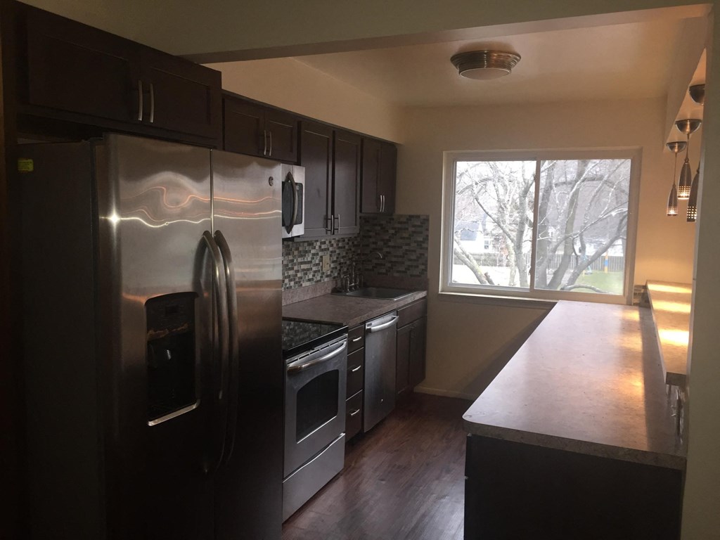 Margo Manor Apartments, 12501270 W Nine Mile Rd, Ferndale, MI RentCafe