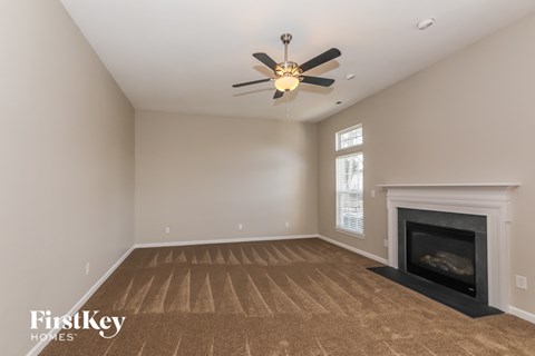 7002 Fountainbrook Drive 3 Beds Apartment for Rent
