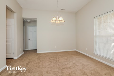 7002 Fountainbrook Drive 3 Beds Apartment for Rent