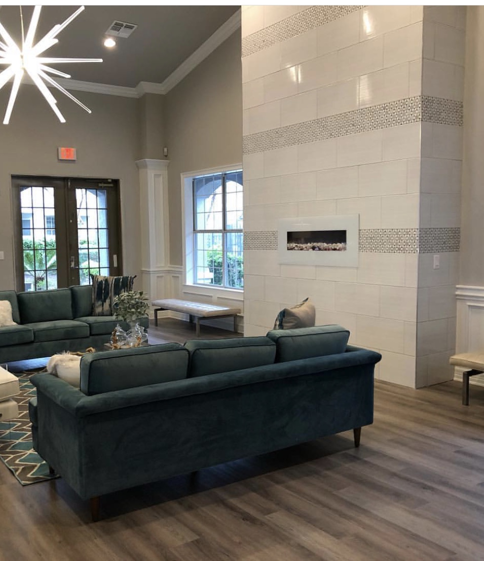 The View At Encino Commons