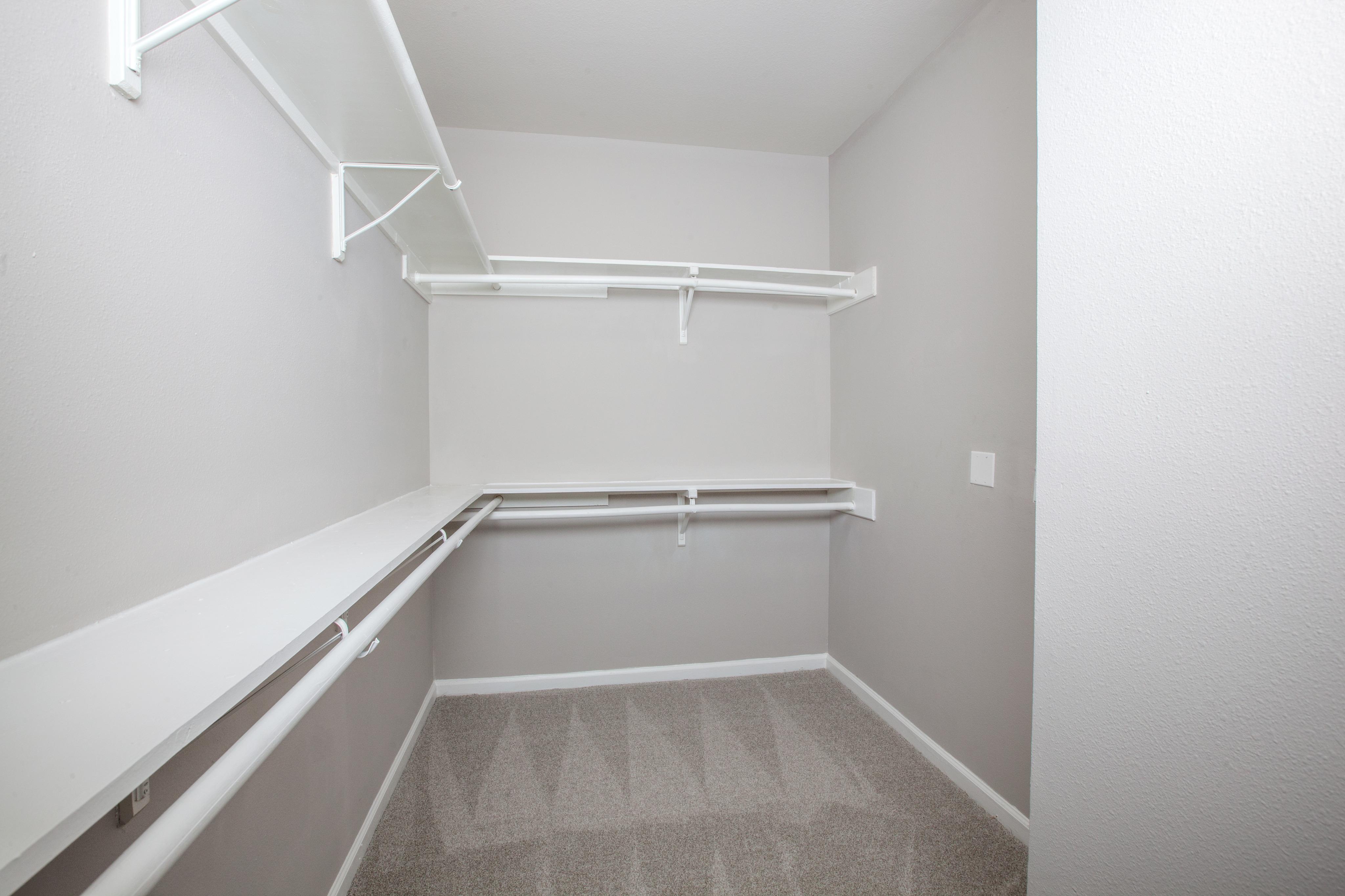 The View At Encino Commons